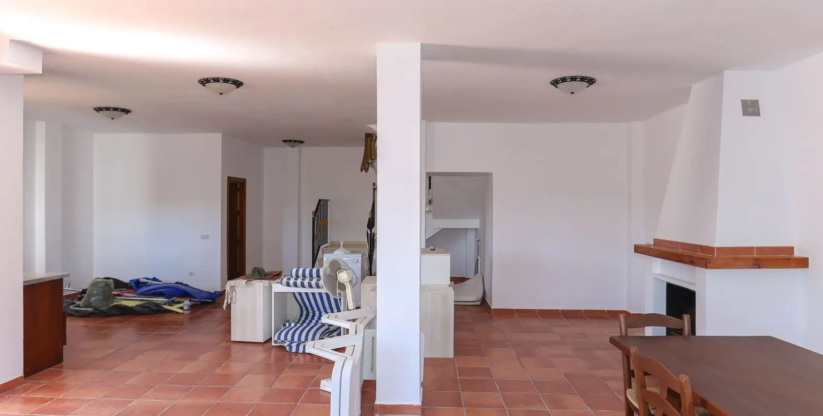 Venta de villa independiente en Guaro 26
