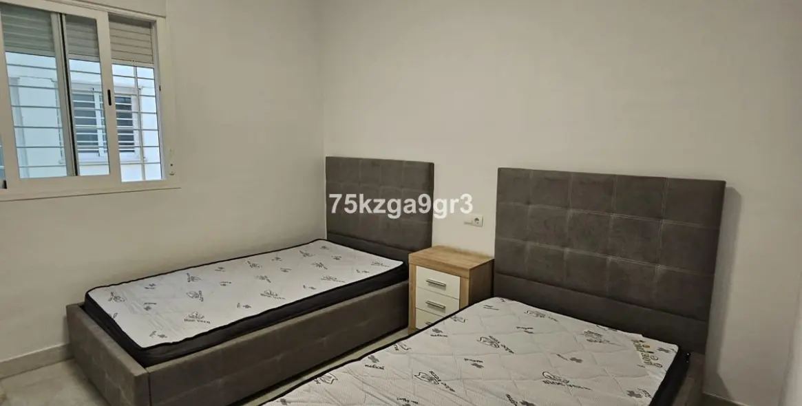 Sale of middle floor apartment in Estepona 9