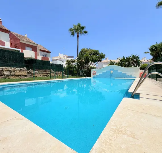 Продажа таунхауса в Estepona