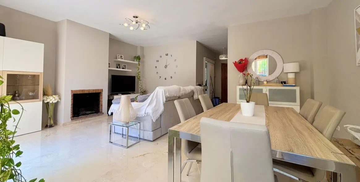 Продажа таунхауса в Estepona 11