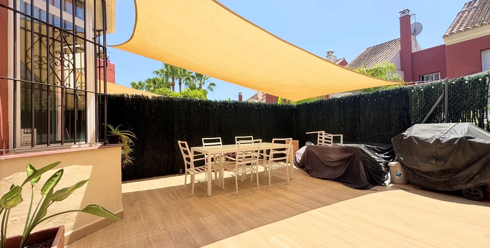 Venta de adosado en Estepona 2