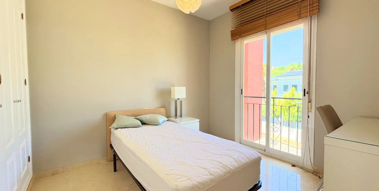 Venta de adosado en Estepona 19