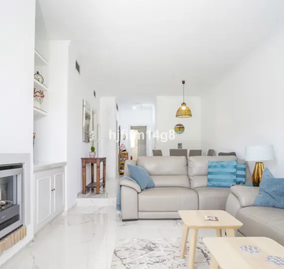 Venta de apartamento en planta baja en Nueva Andalucía