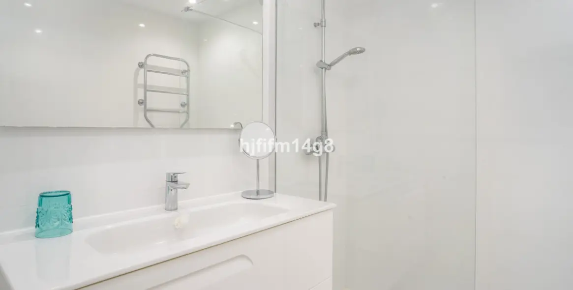 Sale of ground floor apartment in Nueva Andalucía 13