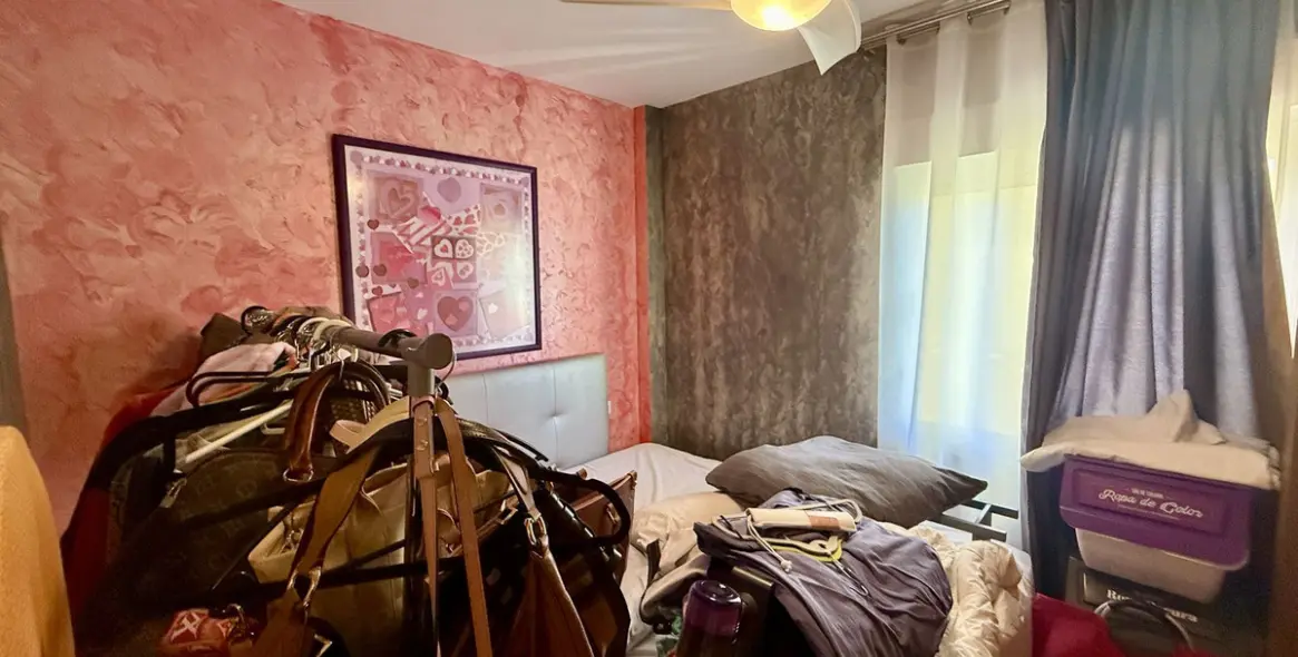 Sale of penthouse in Calahonda 15