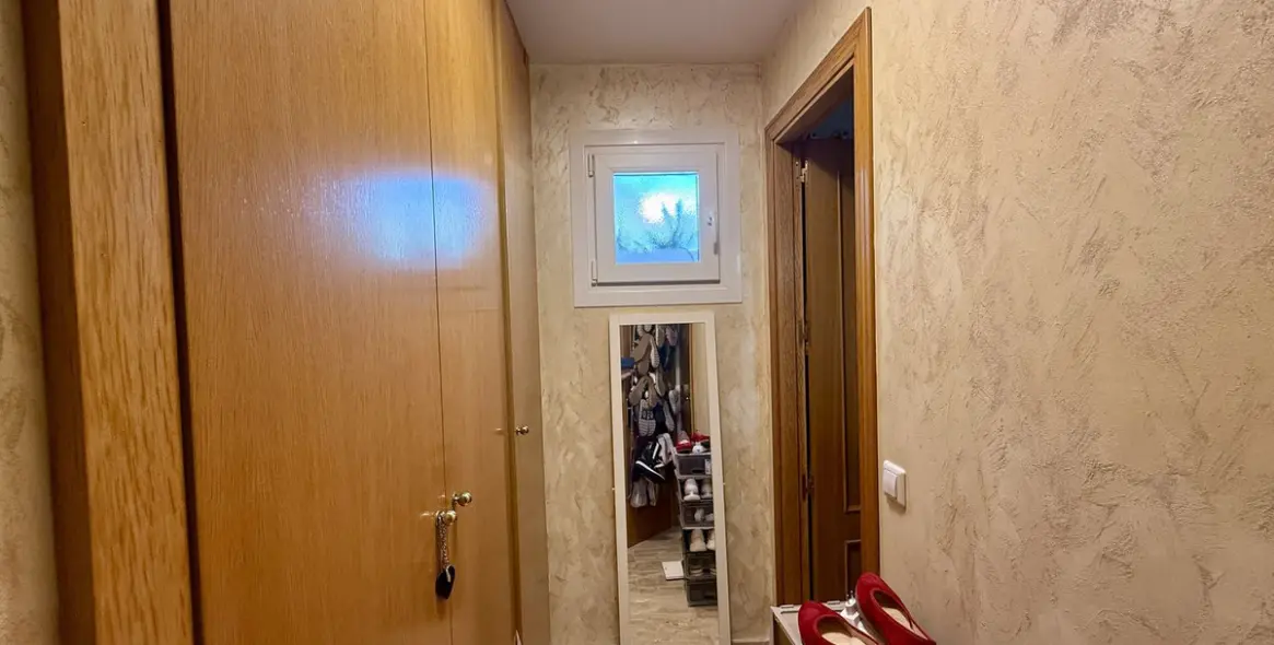 Sale of penthouse in Calahonda 19