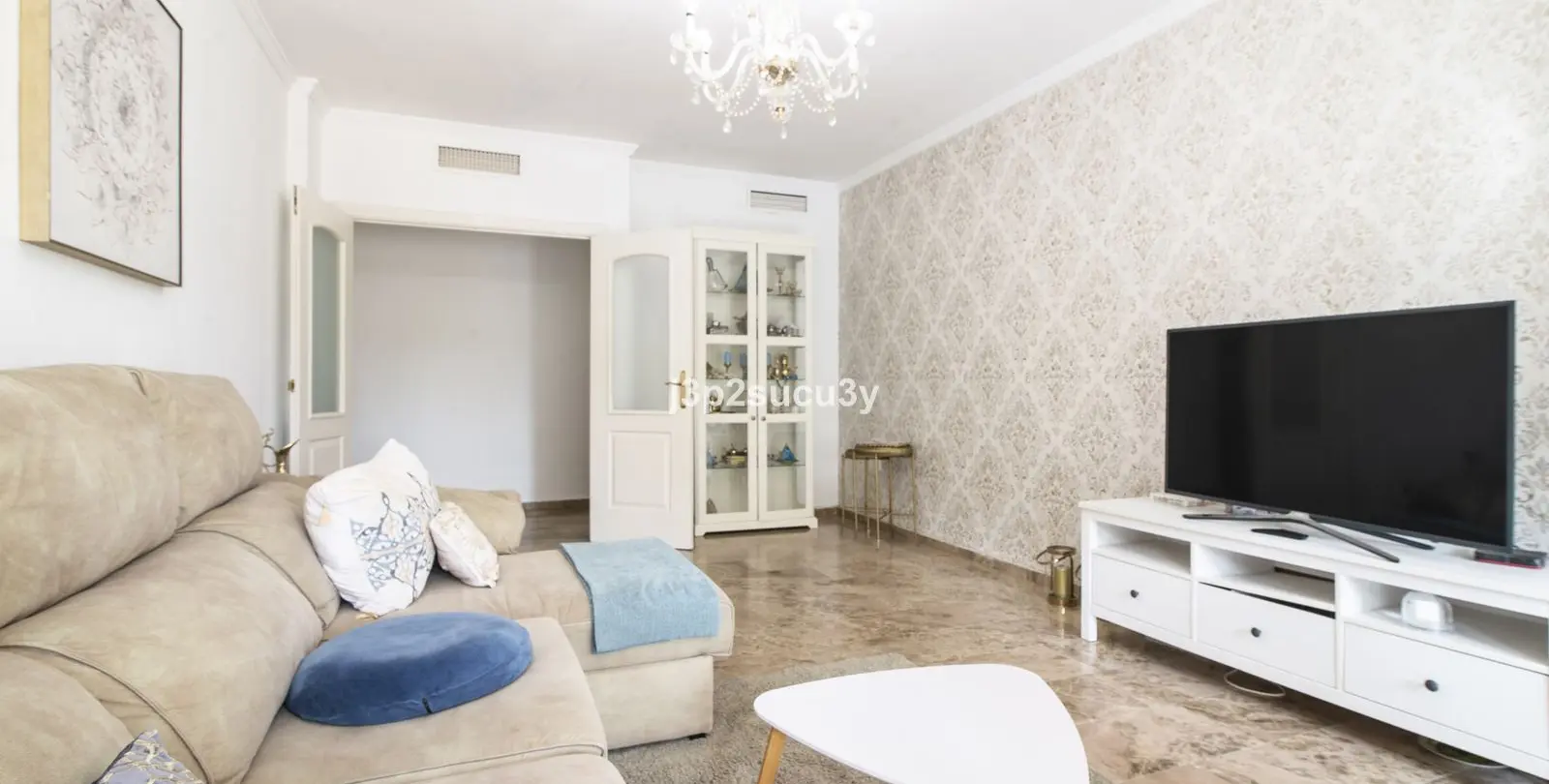 Sale of middle floor apartment in Marbella 9