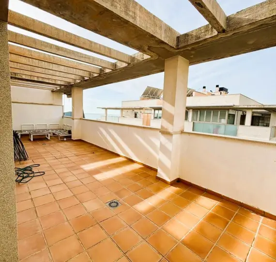 Venta de ático en El Pinillo