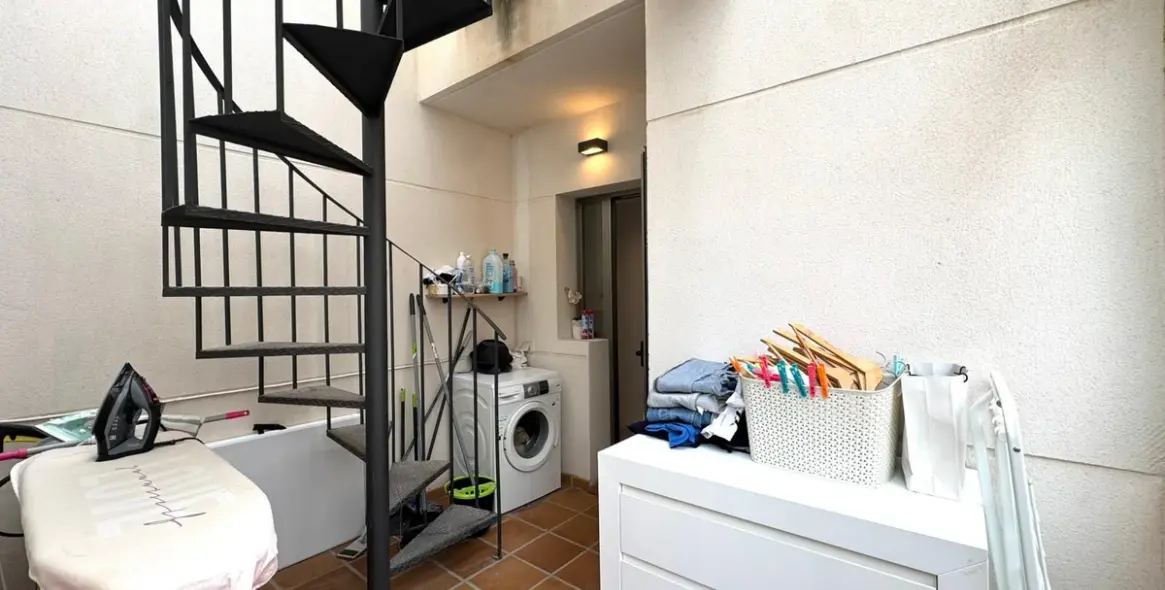 Sale of penthouse in El Pinillo 28