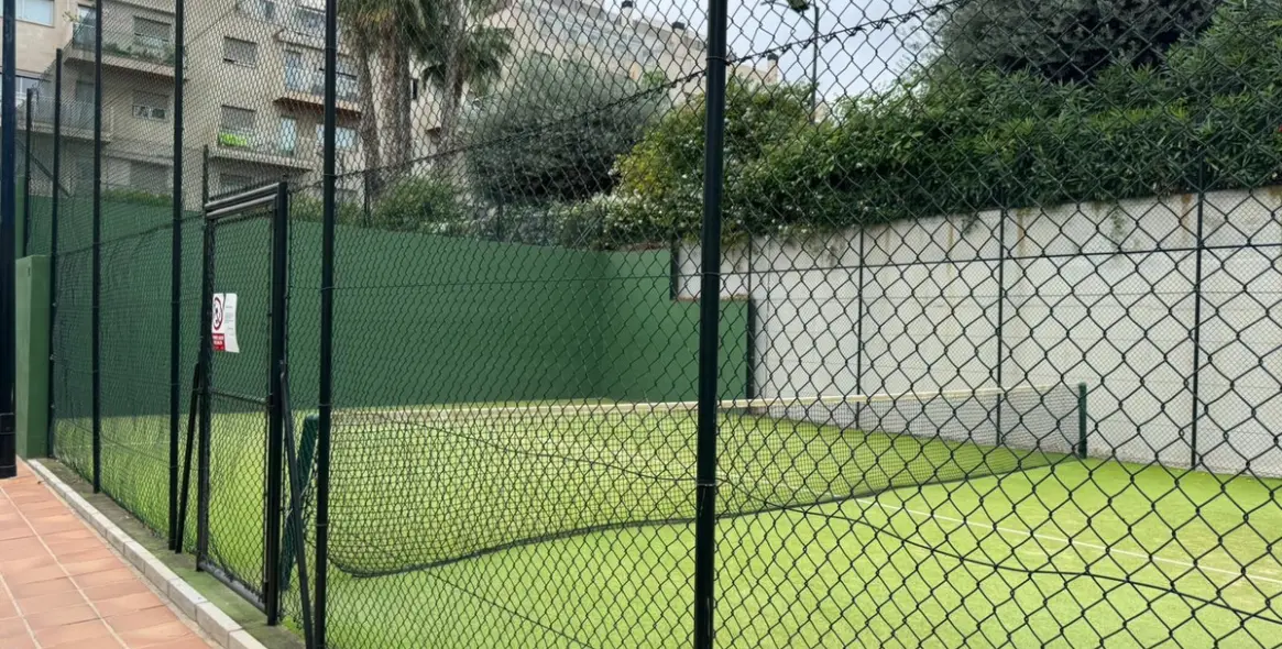 Sale of penthouse in El Pinillo 35