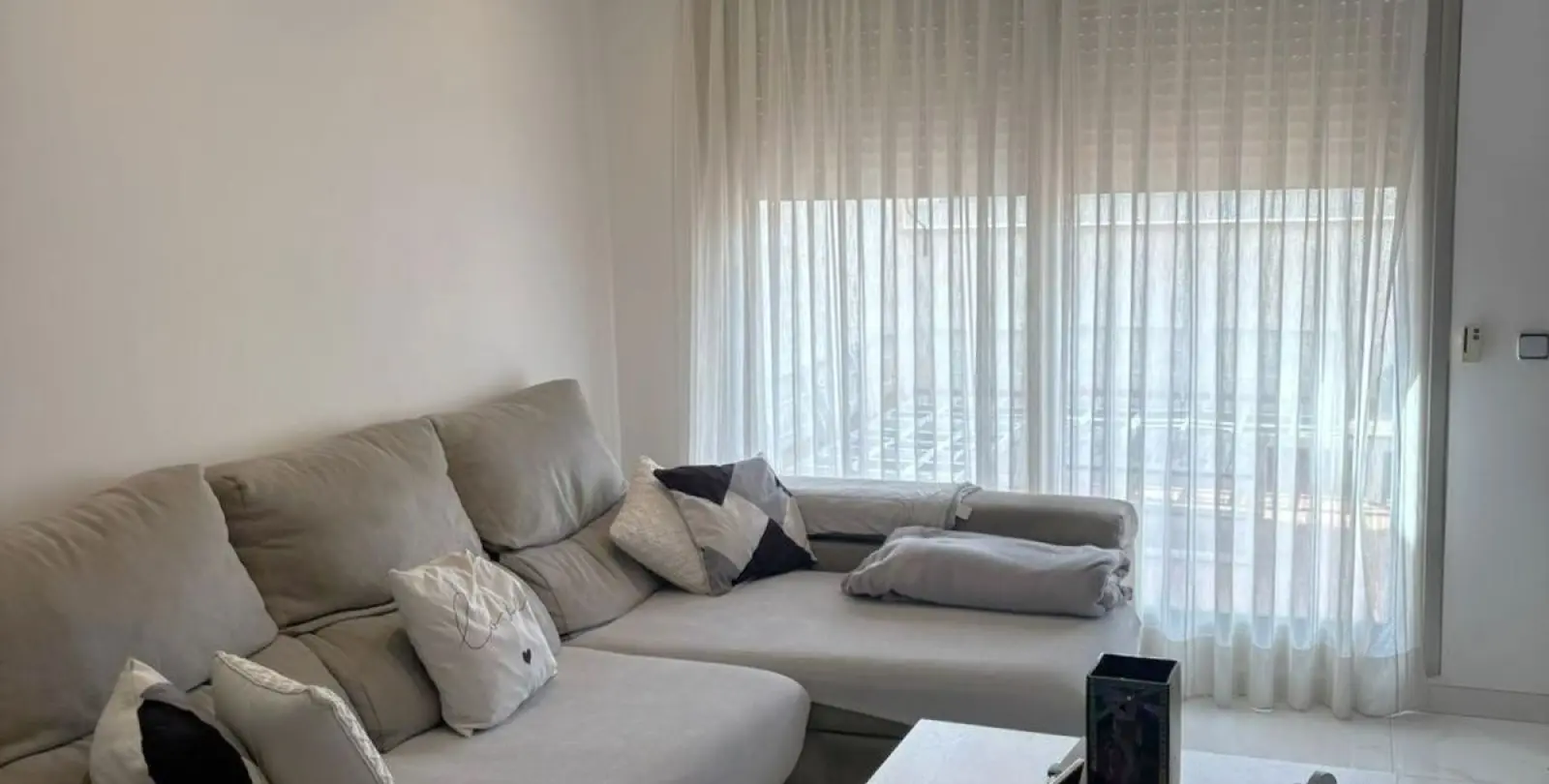 Sale of penthouse in El Pinillo 14