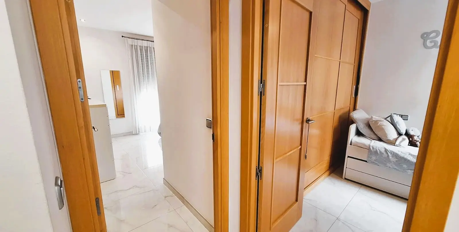 Sale of penthouse in El Pinillo 20