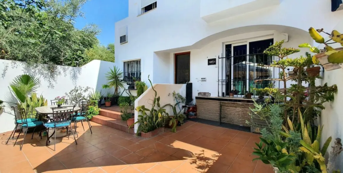 Продажа таунхауса в Fuengirola 1