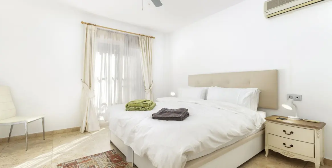 Sale of ground floor apartment in Nueva Andalucía 3