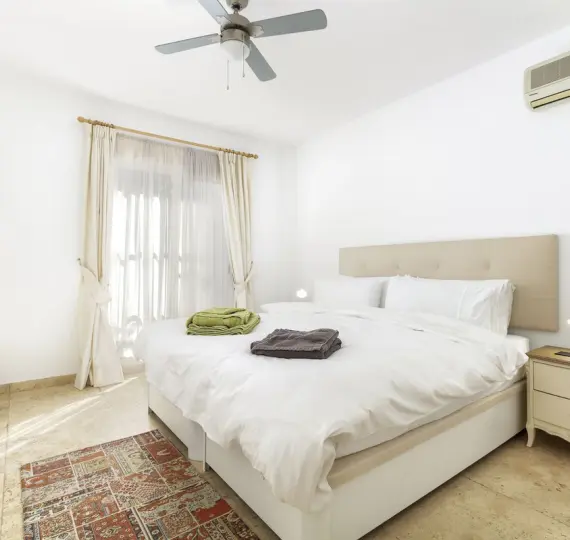 Venta de apartamento en planta baja en Nueva Andalucía