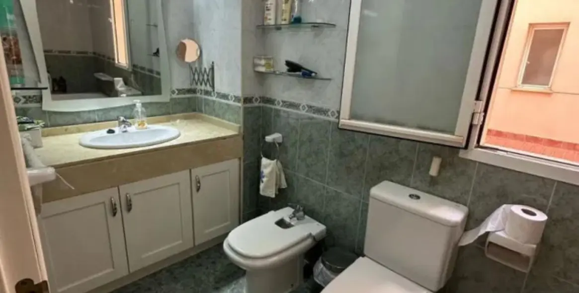 Sale of ground floor apartment in Nueva Andalucía 17