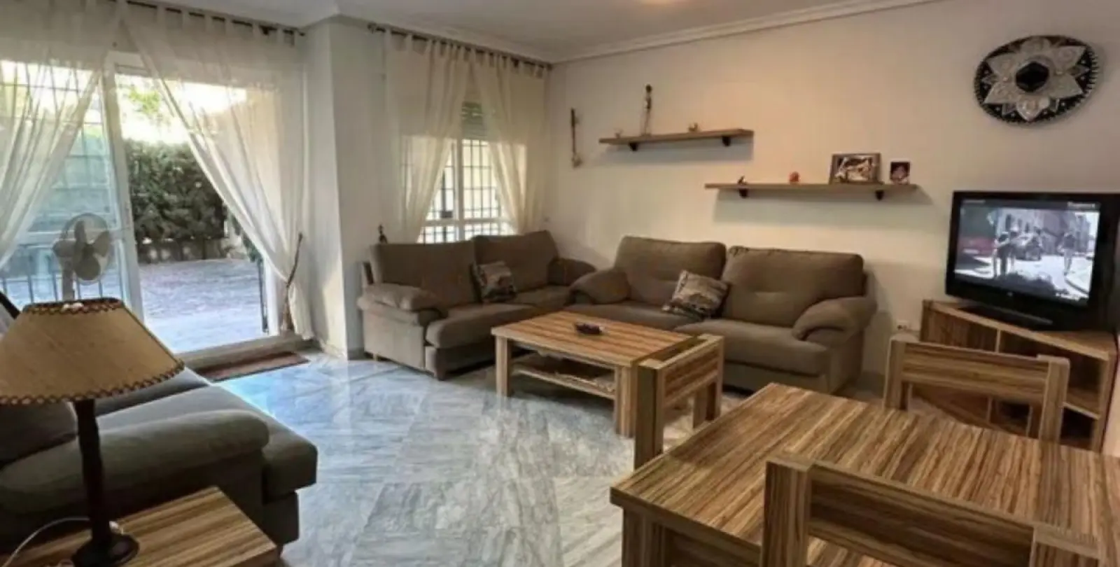 Venta de apartamento en planta baja en Nueva Andalucía 3