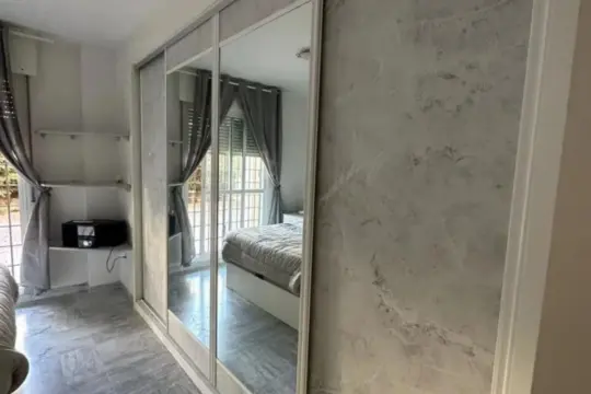 Image 7 thumb