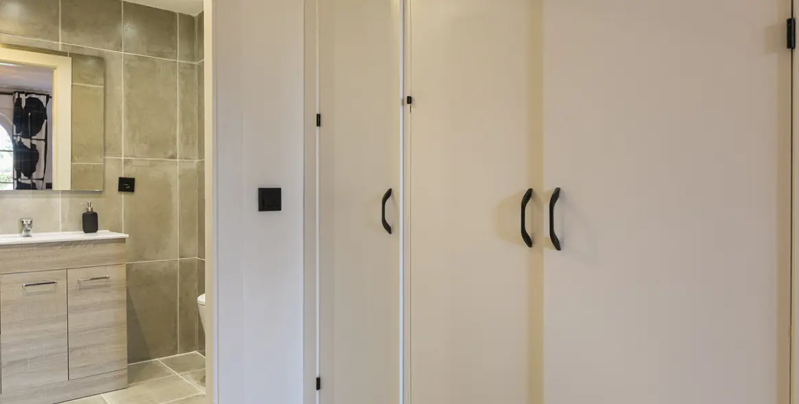 Sale of middle floor apartment in Nueva Andalucía 30