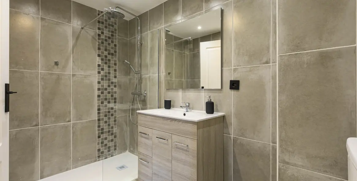 Sale of middle floor apartment in Nueva Andalucía 31