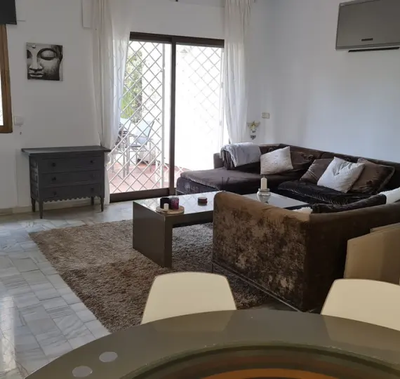 Продажа таунхауса в Nueva Andalucía