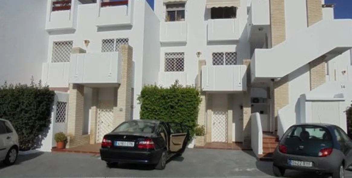 Продажа таунхауса в Nueva Andalucía 37