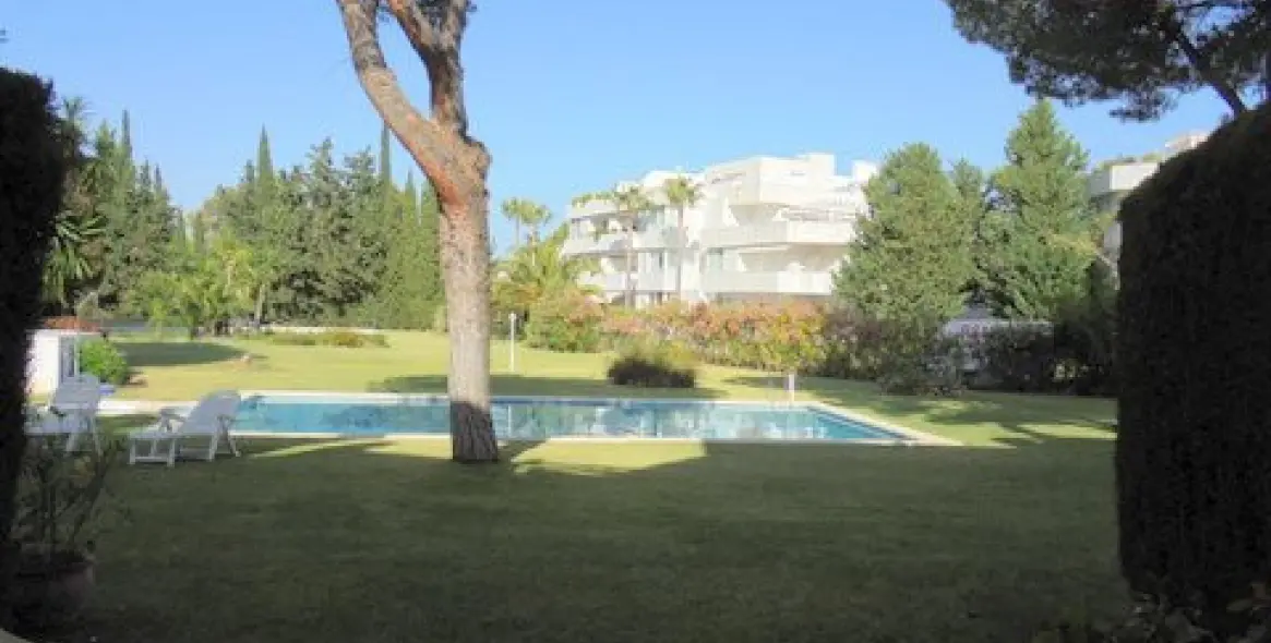 Продажа таунхауса в Nueva Andalucía 38