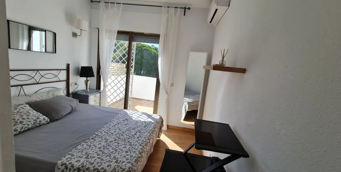 Продажа таунхауса в Nueva Andalucía 42