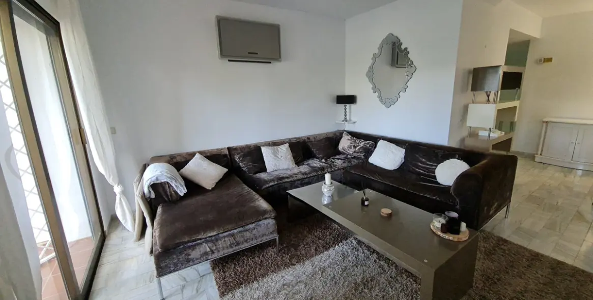 Продажа таунхауса в Nueva Andalucía 46