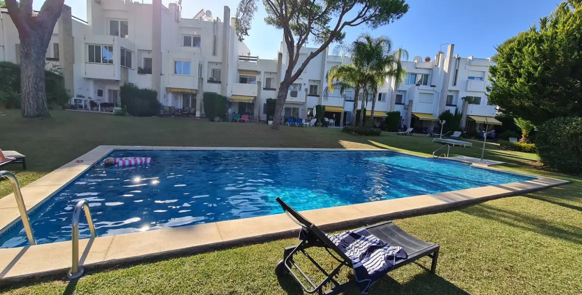 Продажа таунхауса в Nueva Andalucía 81