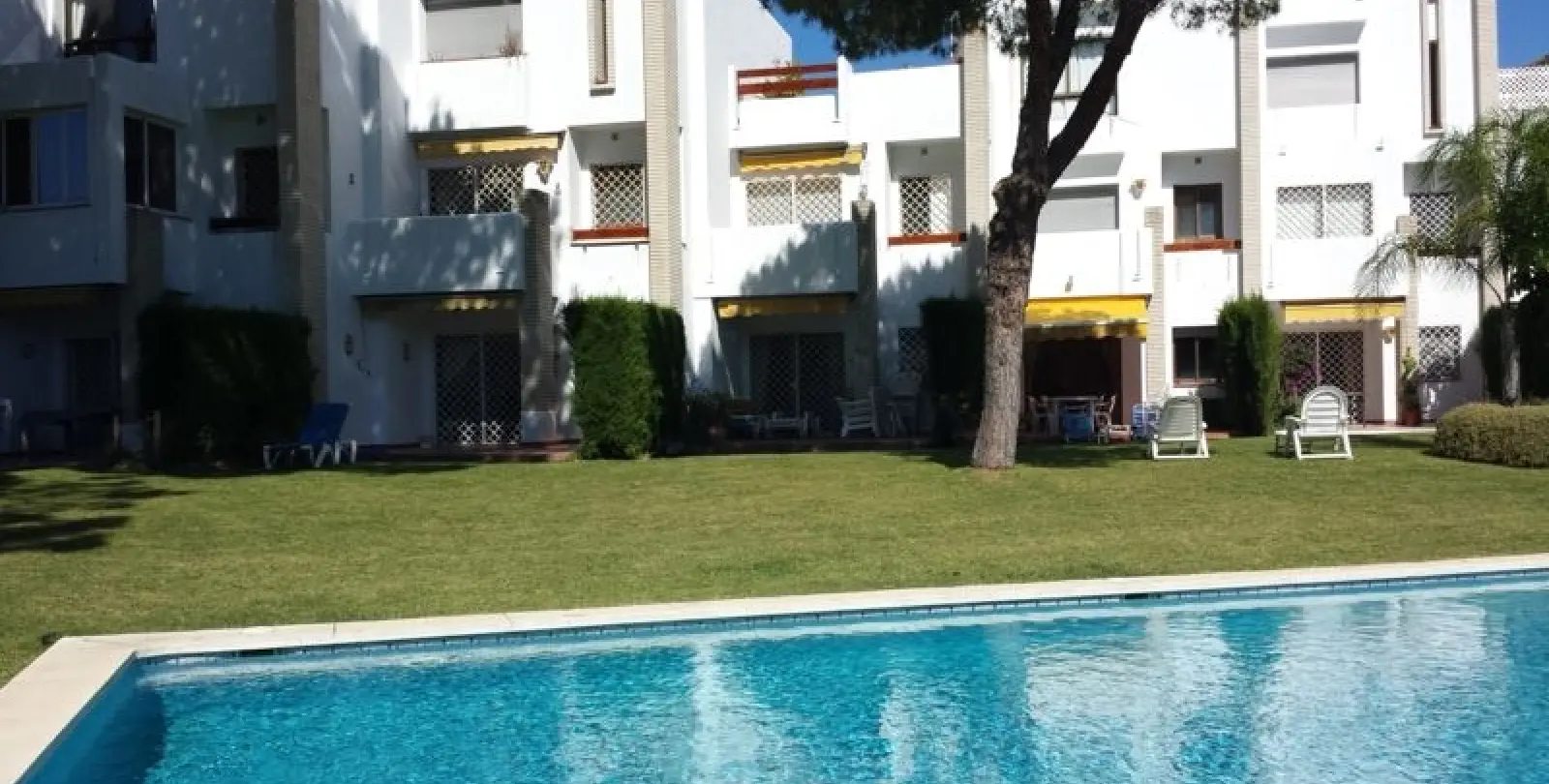Venta de adosado en Nueva Andalucía 45
