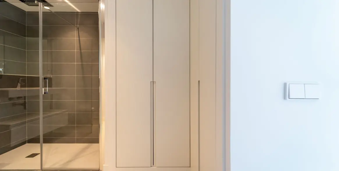 Sale of middle floor apartment in Fuengirola 18