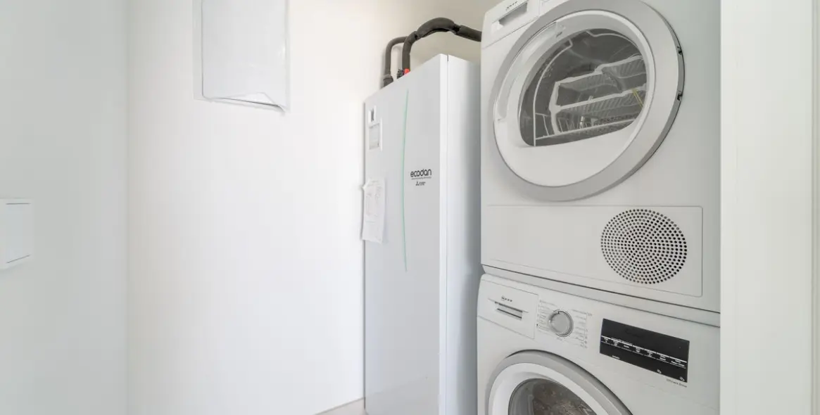 Sale of middle floor apartment in Fuengirola 20