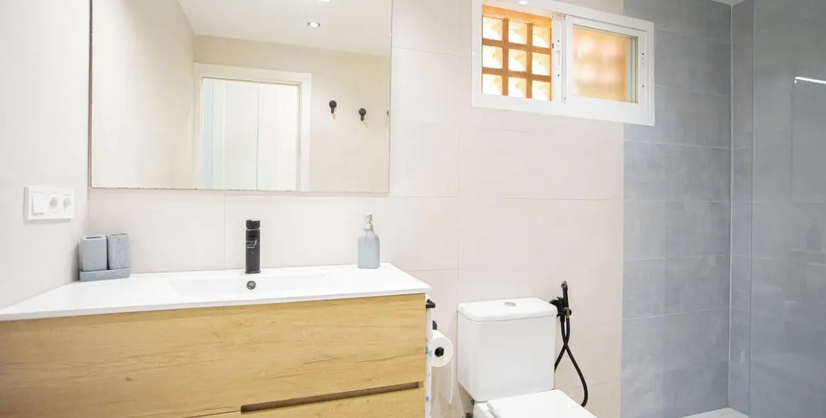 Sale of ground floor apartment in The Golden Mile 15