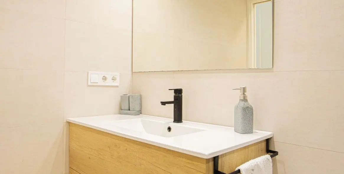 Sale of ground floor apartment in The Golden Mile 16