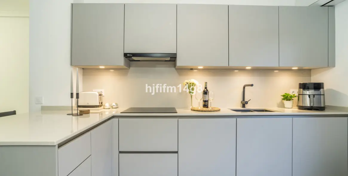 Sale of ground floor apartment in Nueva Andalucía 10