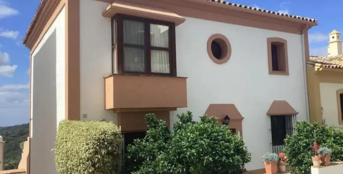 Продажа таунхауса в Benahavís 1