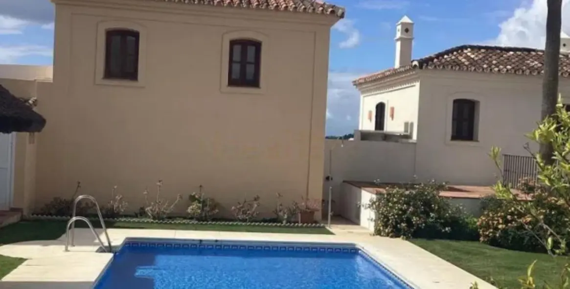 Продажа таунхауса в Benahavís 16