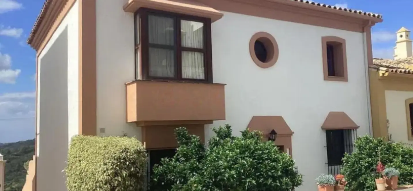 Venta de adosado en Benahavís 0