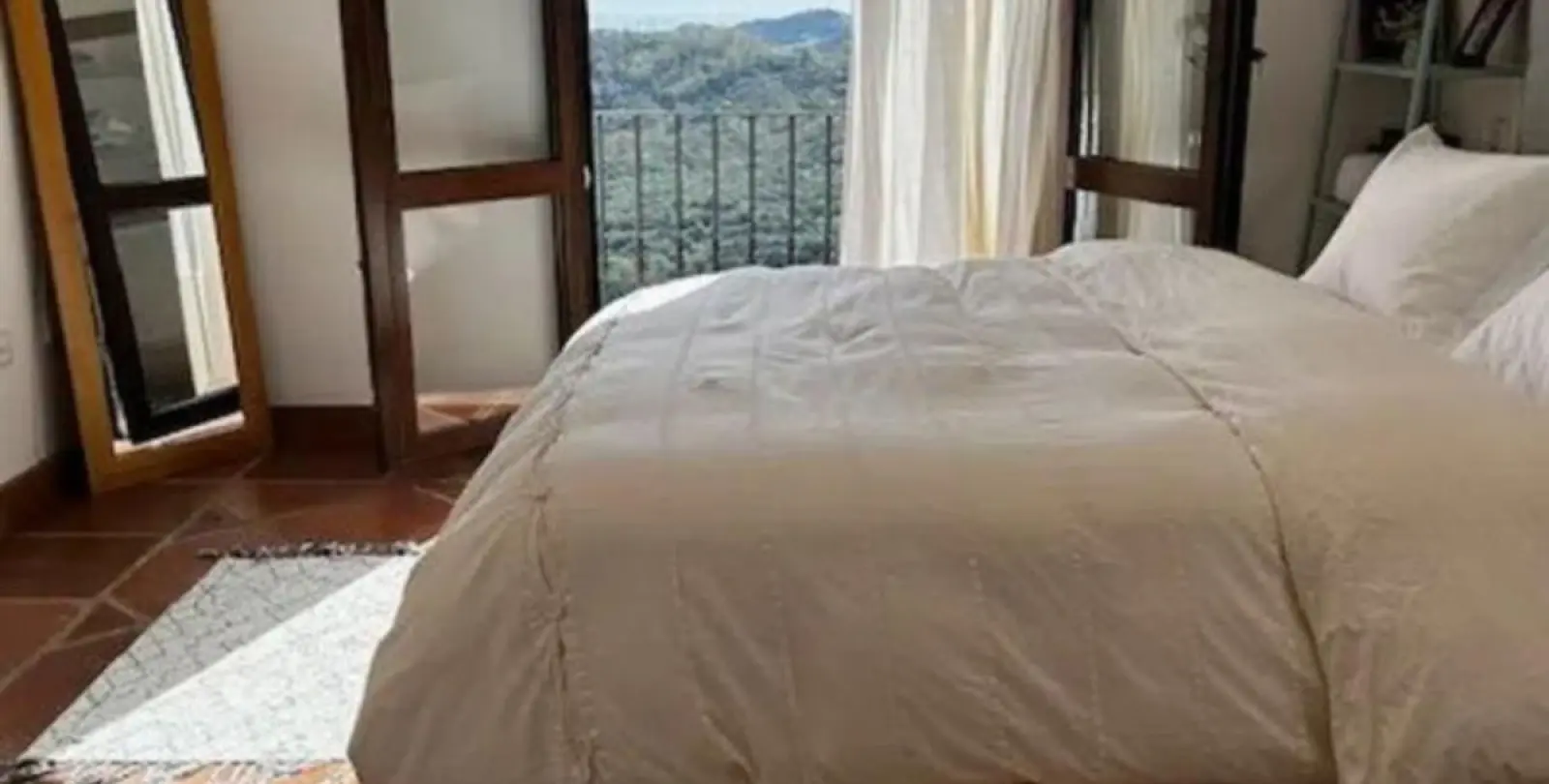 Venta de adosado en Benahavís 11