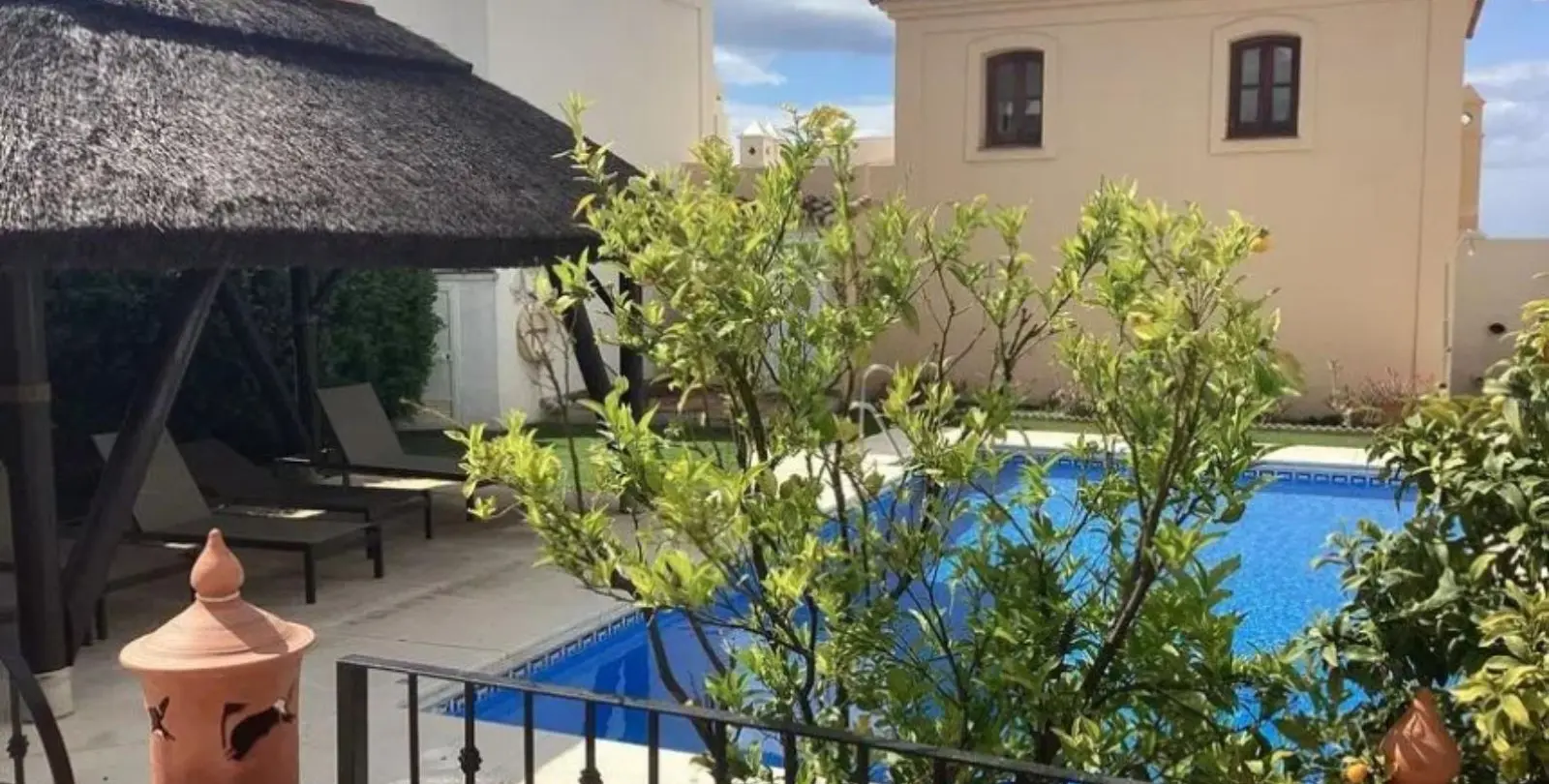 Venta de adosado en Benahavís 24