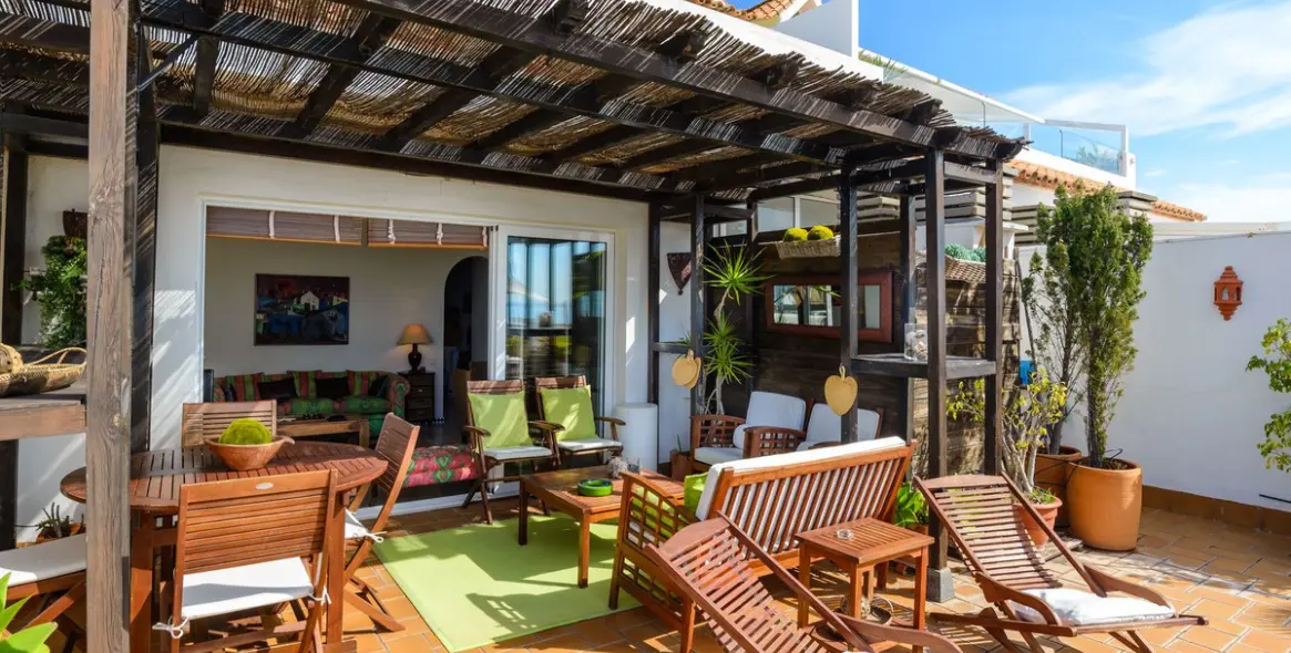 Продажа апартаментов на среднем этаже в Estepona 19