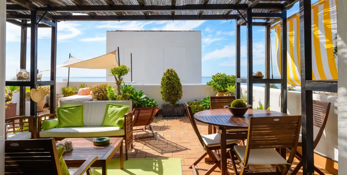 Продажа апартаментов на среднем этаже в Estepona 20