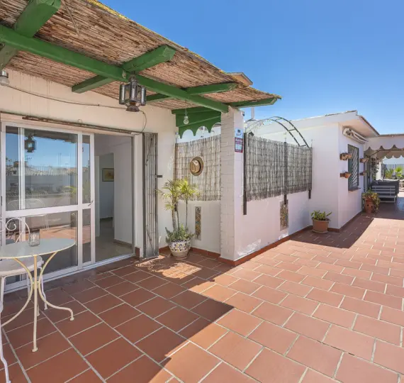 Venta de ático en San Pedro de Alcántara