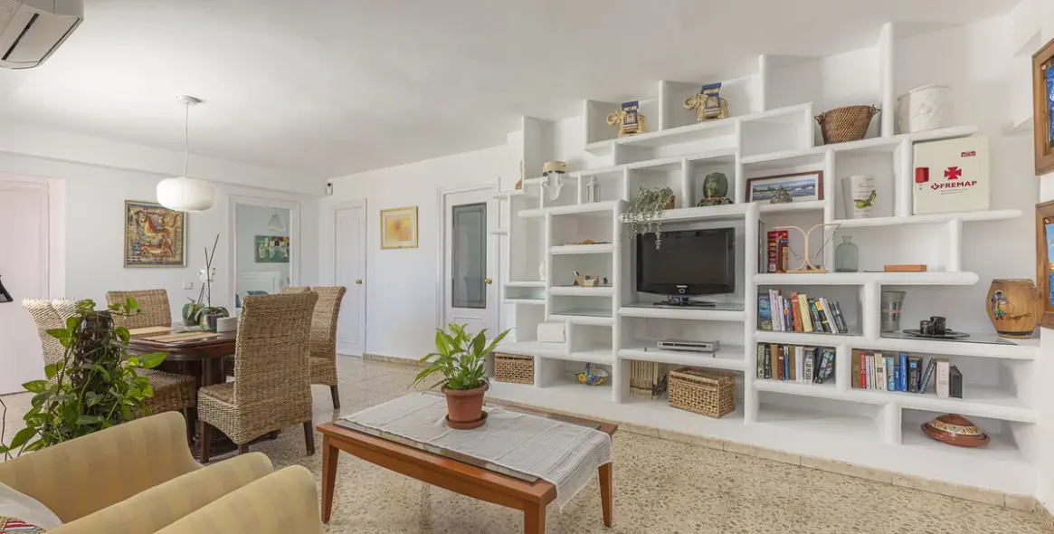 Sale of penthouse in San Pedro de Alcántara 31