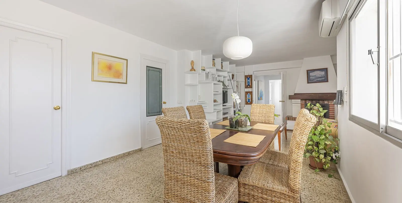 Sale of penthouse in San Pedro de Alcántara 4