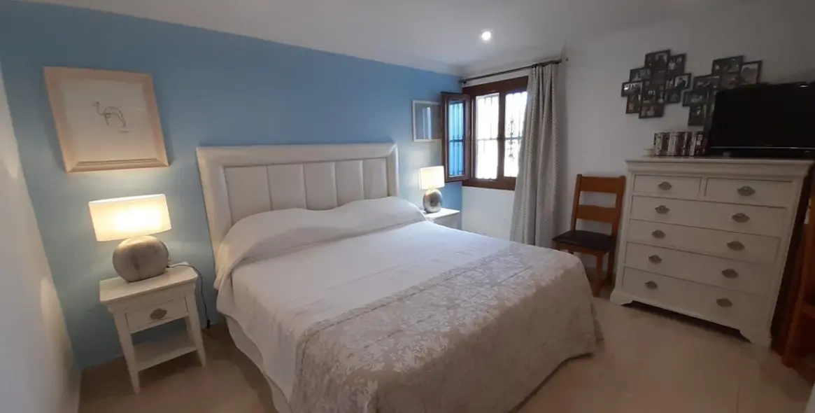 Sale of bed & breakfast in Iznate 13