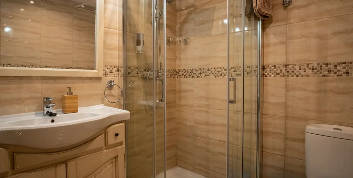 Sale of bed & breakfast in Iznate 28