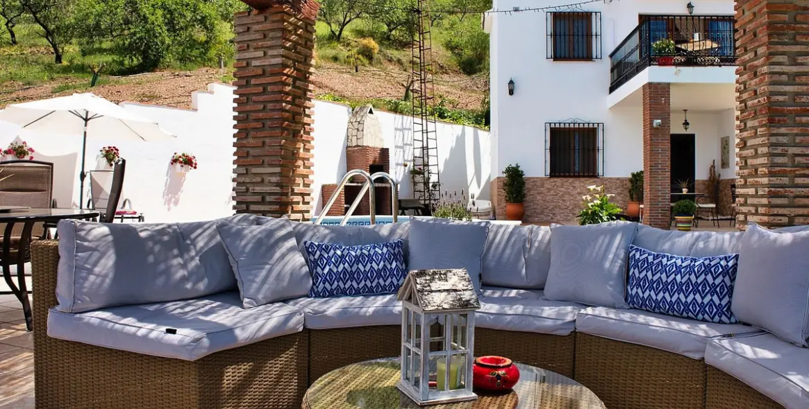 Sale of bed & breakfast in Iznate 36