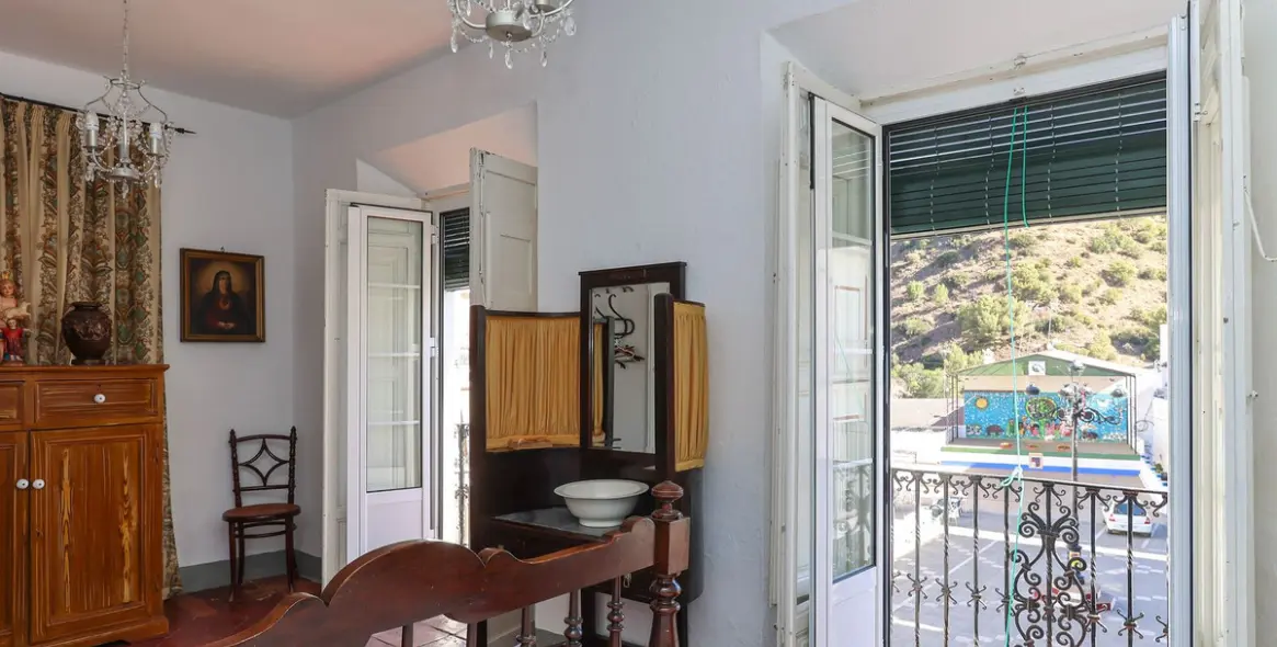 Sale of townhouse in Tolox 29